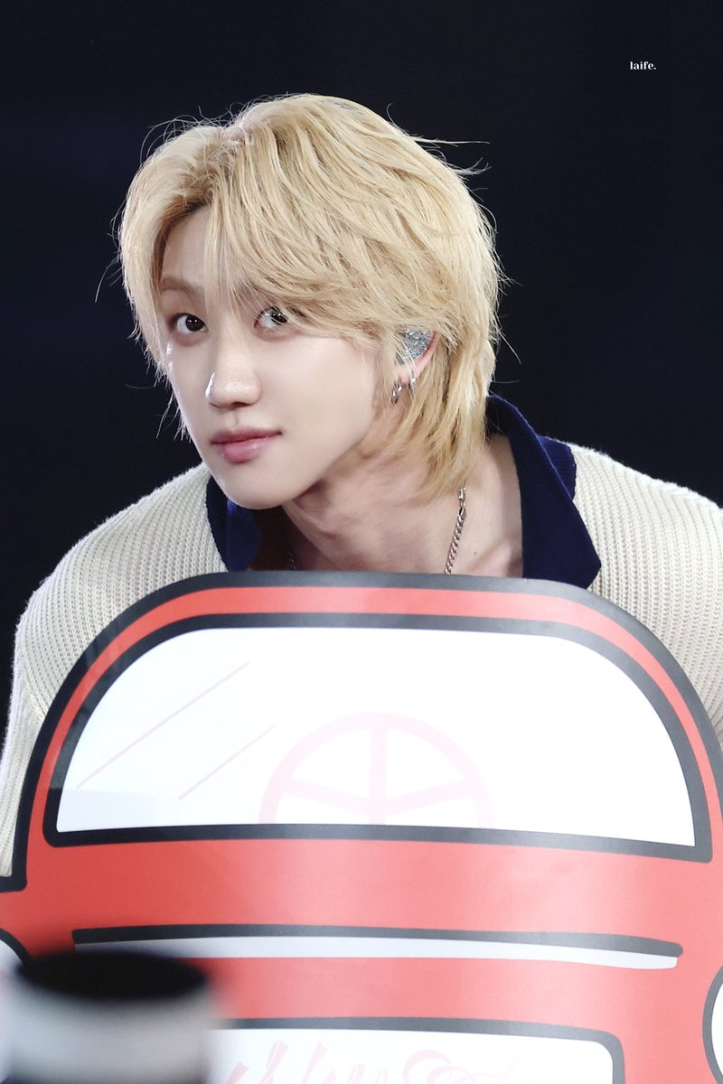 laife. 🌠 tweet media
