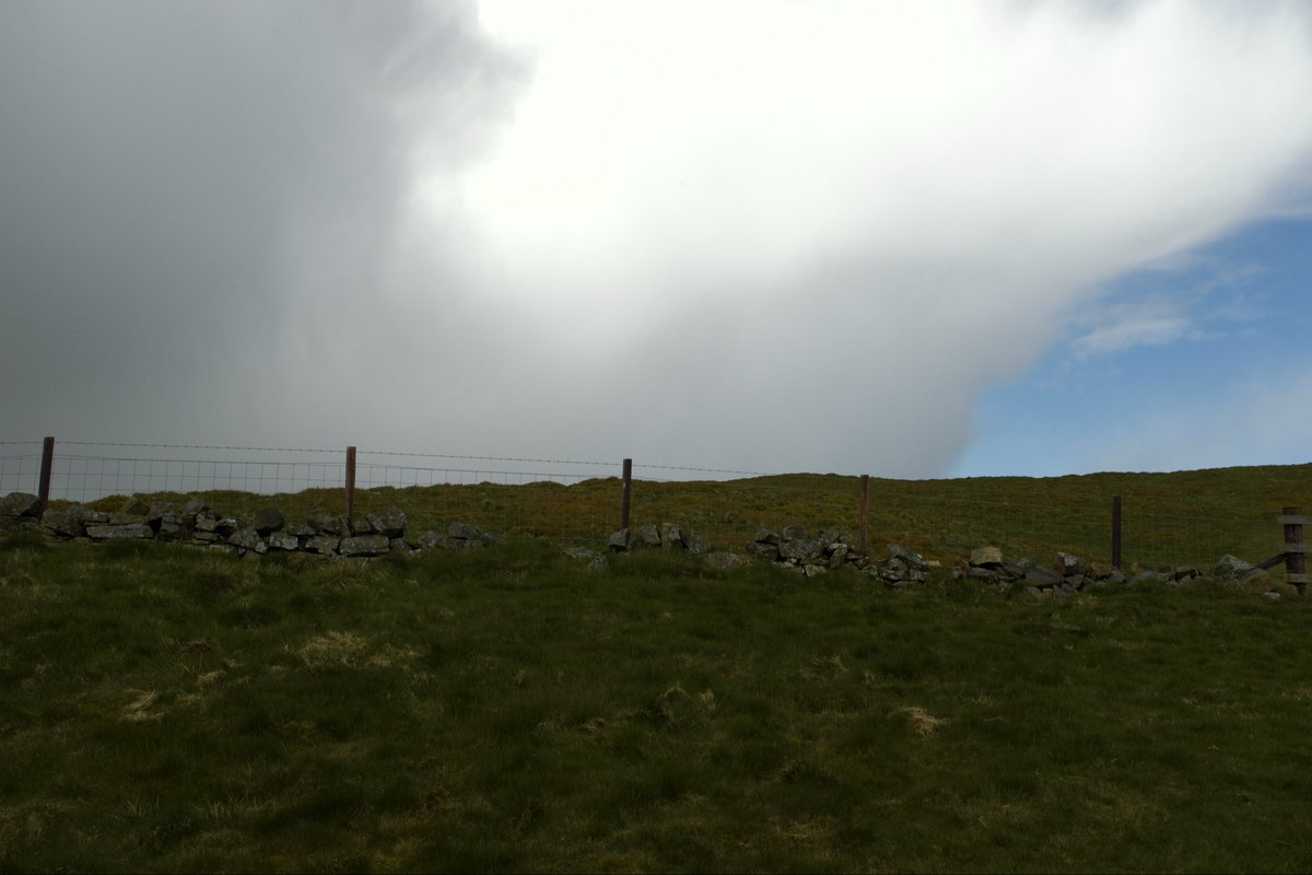 simon__ki's tweet photo. #hillhiking
#outwithnature
#landscape https://t.co/fob0gRJpHT