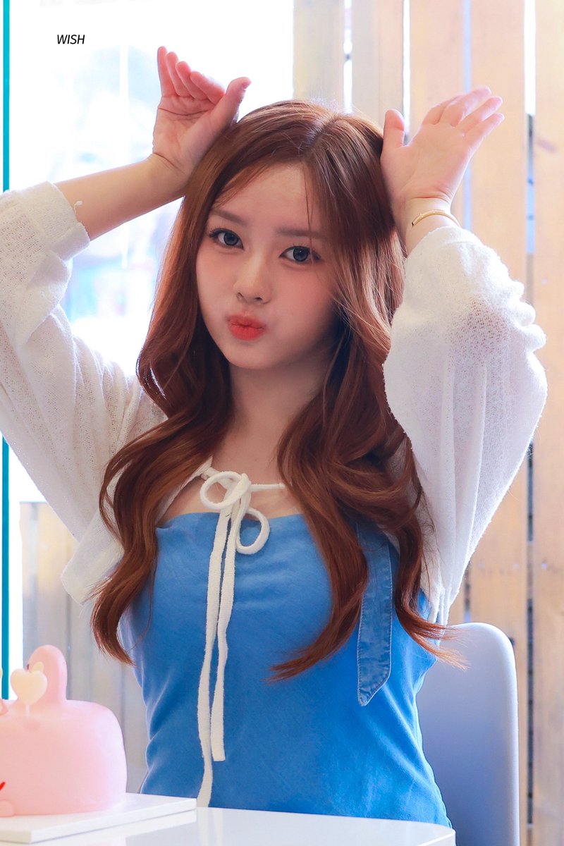 WISH_for_ELISIA's tweet photo. 260418 HQ ⑉♥

🎂🎉 ♡ 🐰💕

#UNIS #유니스 #ELISIA #엘리시아 https://t.co/OFRBCOvUQt