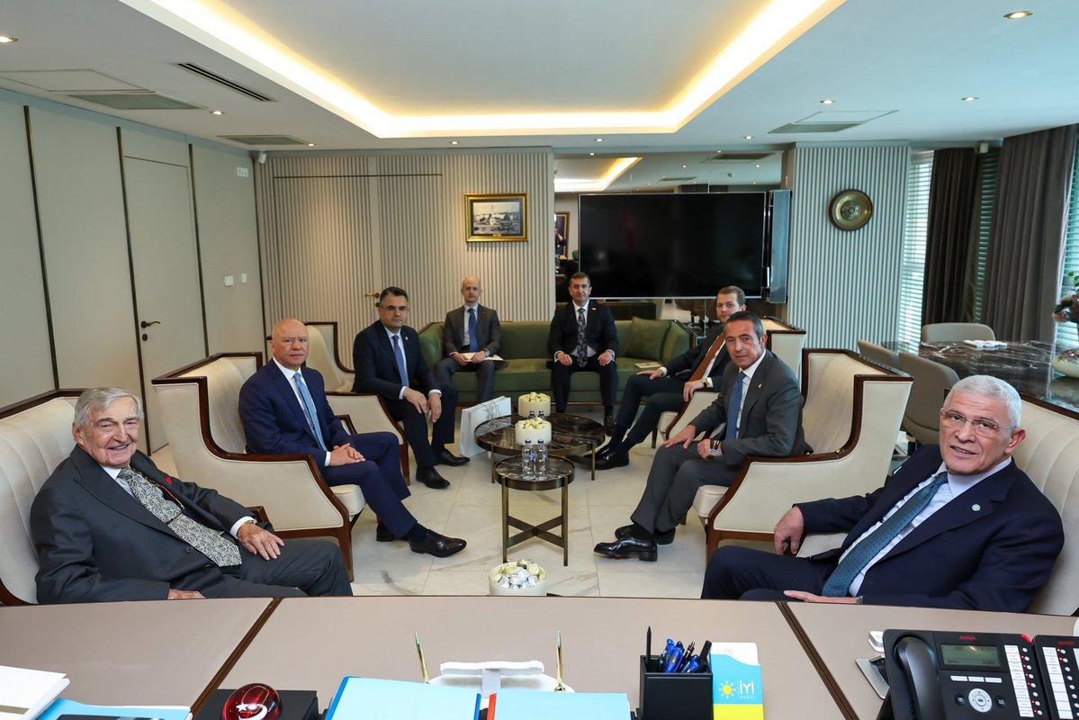 Boşuna Tıklama tweet media