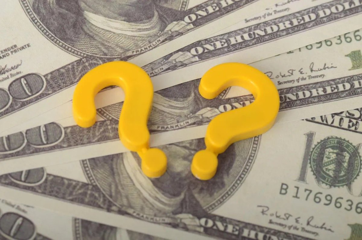 Sandbox_Salsa's tweet photo. Financial stress is often uncertainty disguised as money problems.

Not knowing if you’re saving enough.
Not knowing if you can retire.
Not knowing if you’re making the right decisions.

That uncertainty can lead to costly behaviors:
• panic selling
• delaying investing
• avoiding planning
• leaving cash idle for years

Good financial planning helps replace uncertainty with clarity.

New Sandbox Pulse article below.