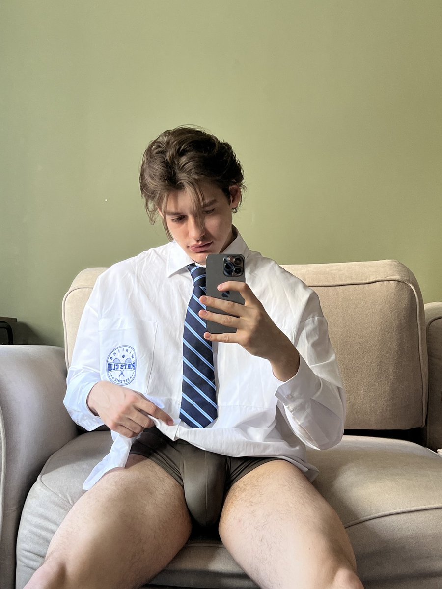 andy tweet media