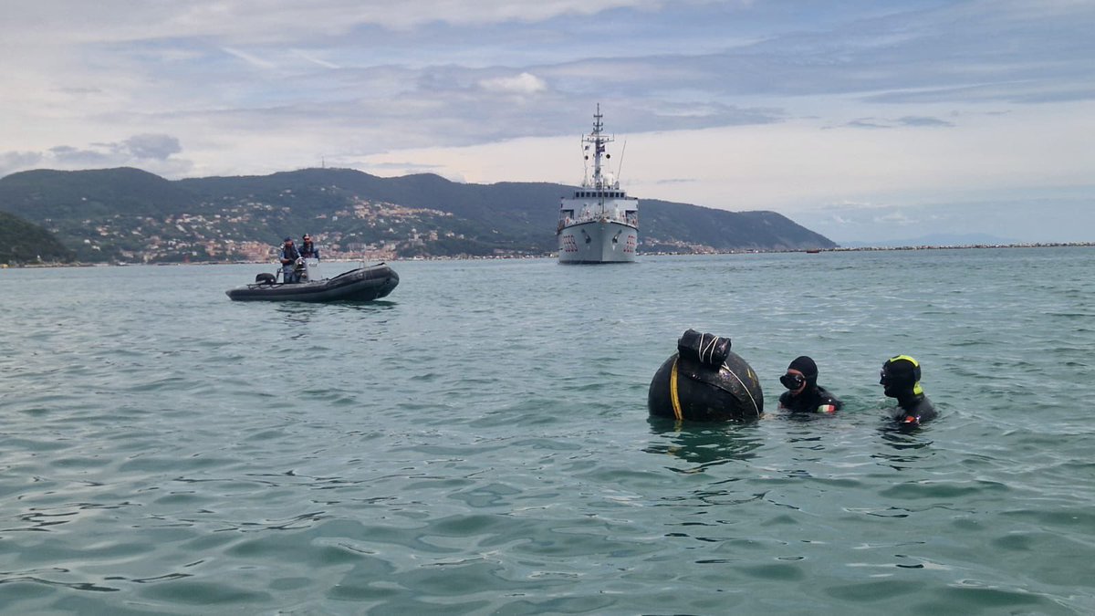 Marina Militare tweet media