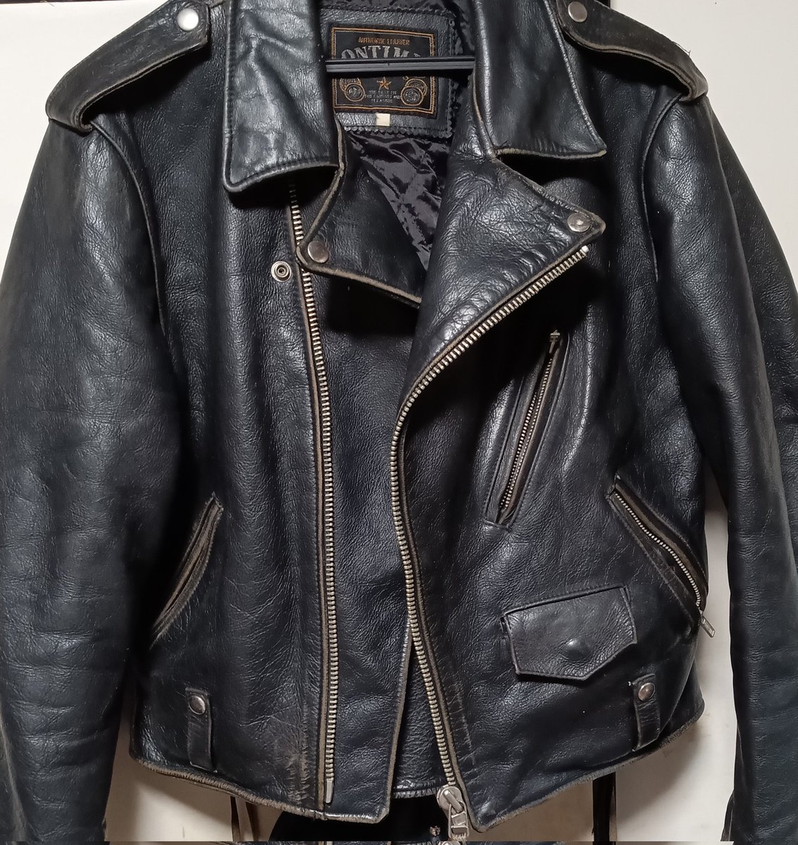 そう言えば36年前この時着てたライダース革ジャン！綺麗にして磨いた