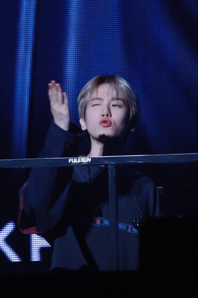 digneksql's tweet photo. 🥇진짜 추천은… ↓
변백현
・춤, 노래에 진심임
・팬잘알 아이돌
・재치와 센스까지 겸비함

덕질할 k팝 가수가 없어 고민이라면 지금 당장 변백현을 덕질하세요!✨ https://t.co/RHDx6saK7U