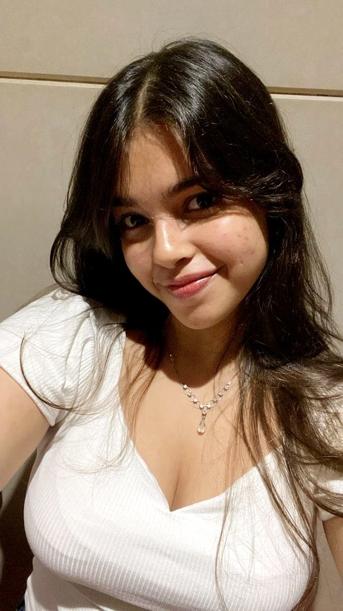 Liza Ray tweet media