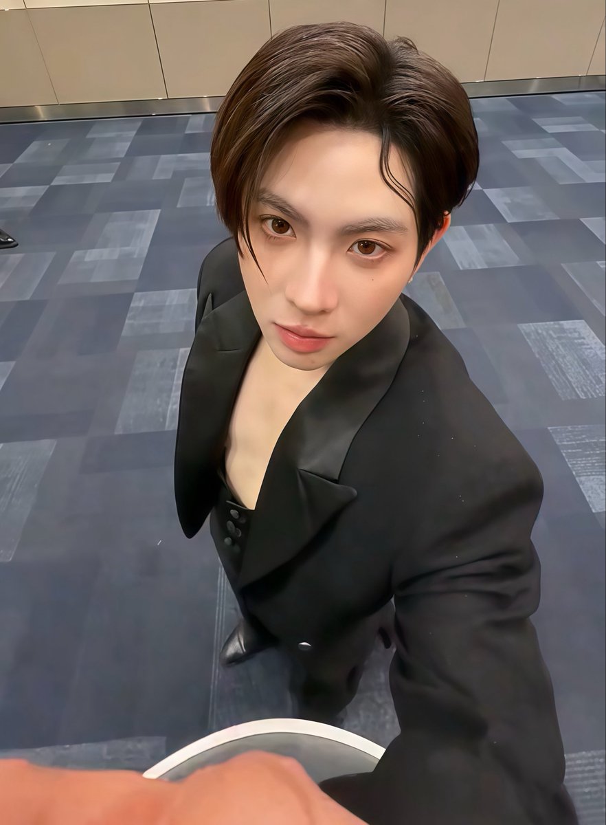 𝒘𝒊𝒕𝒉 𝒍𝒐𝒗𝒆₊♡ tweet media