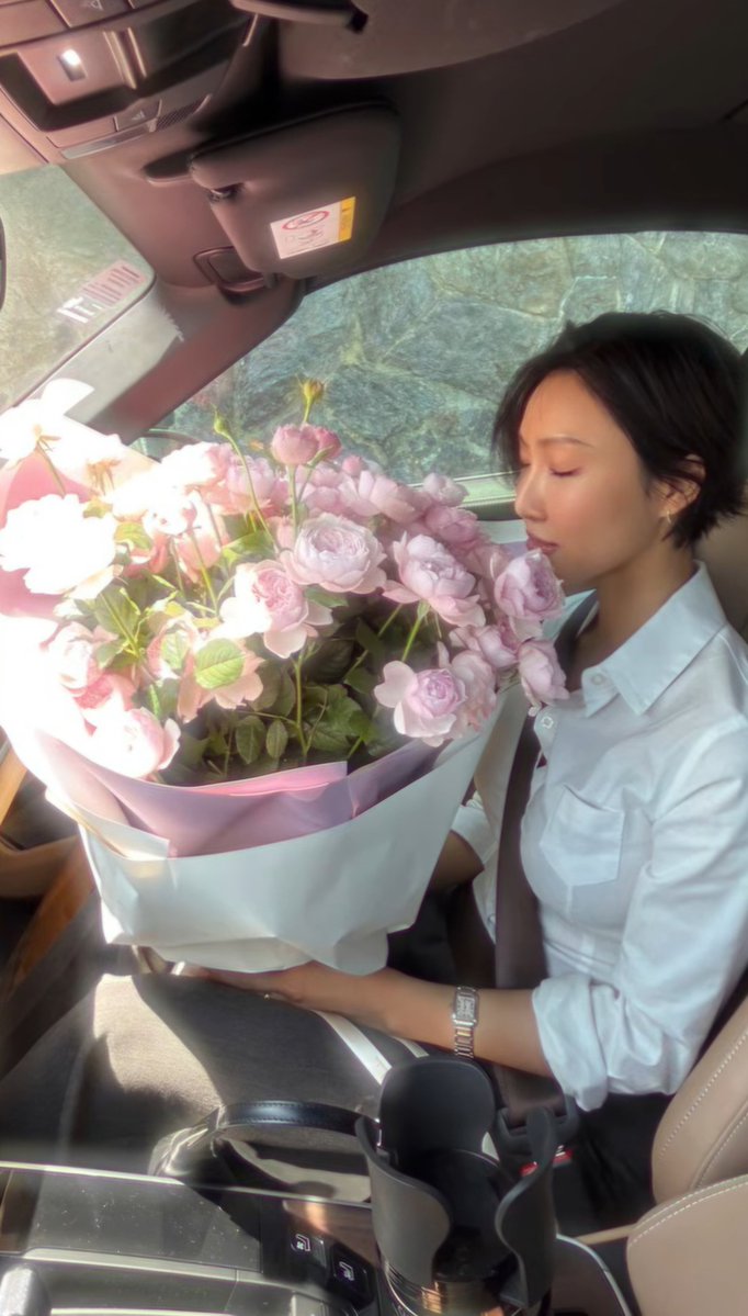 화약🌹 tweet media