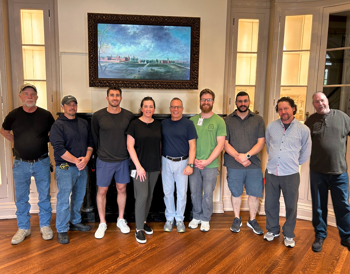 Visit_Visual's tweet photo. America’s first hospital is now a museum! Visual supported the Pennsylvania Hospital museum team and HealyKohler Design (Museum Planner and Exhibition Design) with graphics, custom fabrication and finishing, display cases, artifact mount integration, and installation services. https://t.co/JeDQTIg8DG