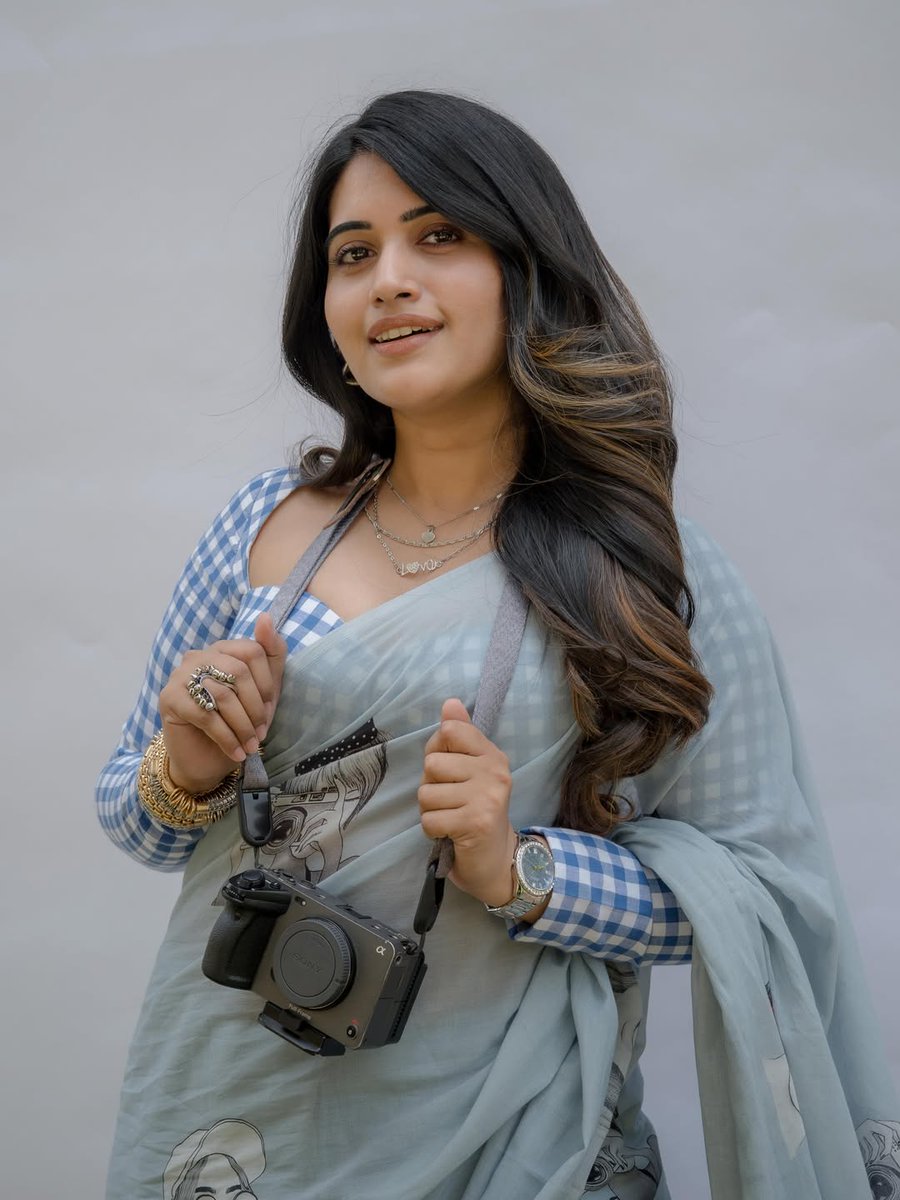 Only Heroines tweet media