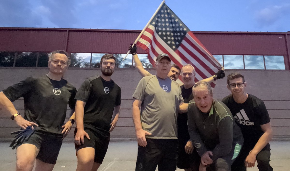 F3StrutBrigade tweet media