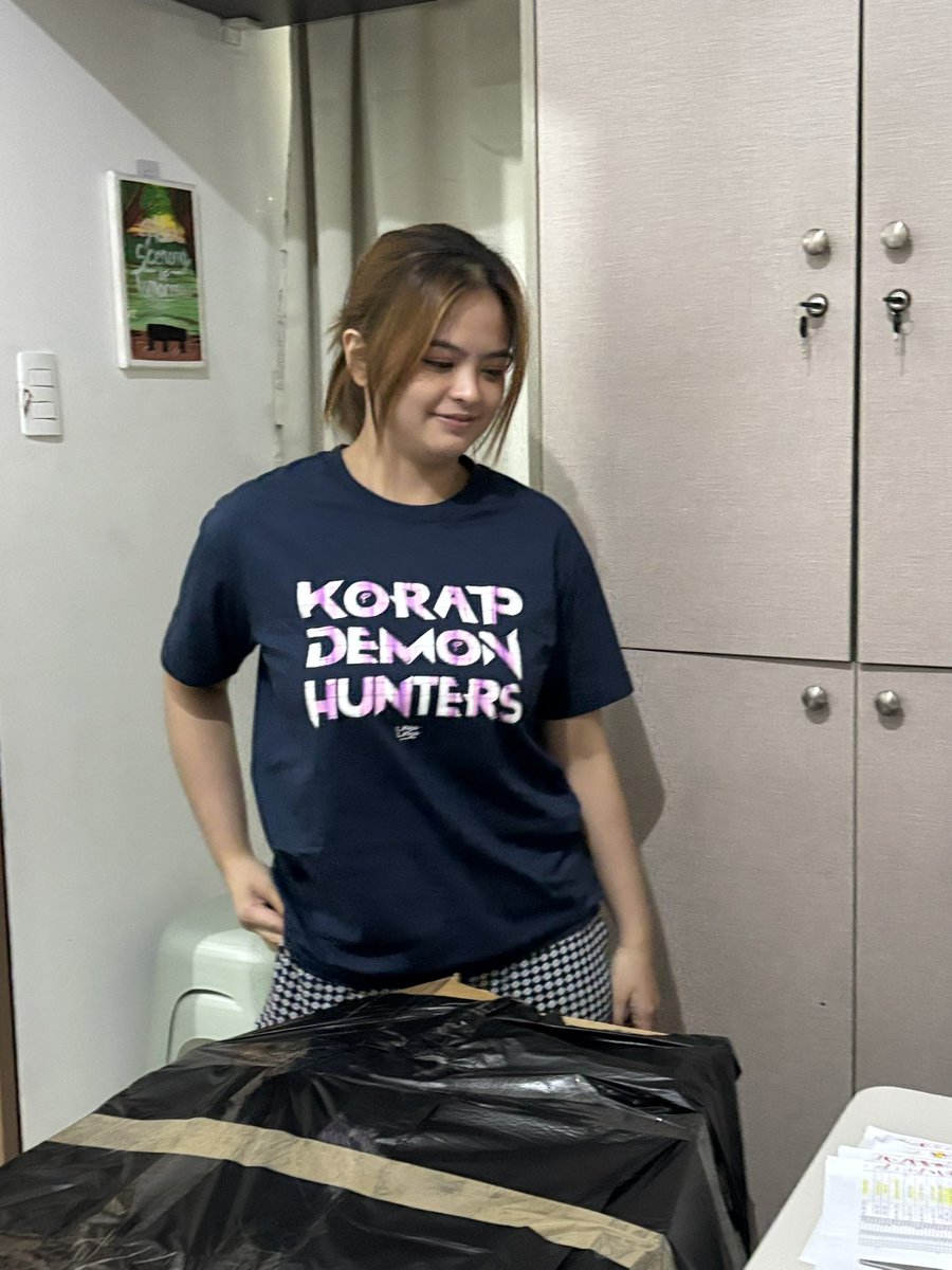 beaholics's tweet photo. Ang sipag naman ni mowm 

WILBEA WITH HONOR600 
BEA BINENE AT HONOR600 https://t.co/dsd3ZTYKJH