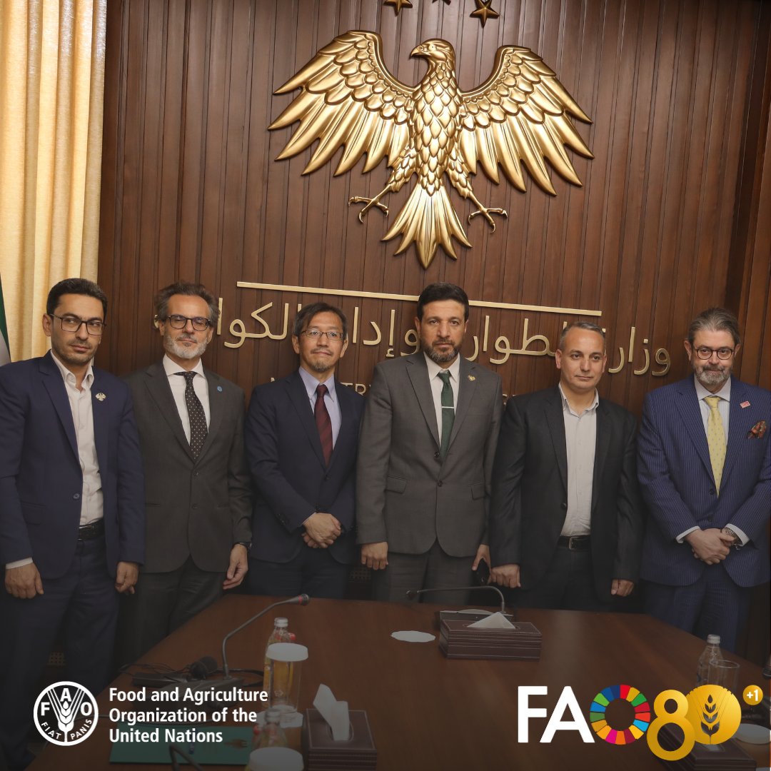 FAOSyria's tweet photo. The first ever joint FAO-UNMAS project globally!
@FAO @UNMAS welcome a significant contribution from @JPEmbassy_Syria  to launch a joint two-year project aimed at restoring agricultural livelihoods &amp; strengthening resilience in northwest Syria. 

Read more https://t.co/mMP1pqI8jV https://t.co/hl33CxUNt6