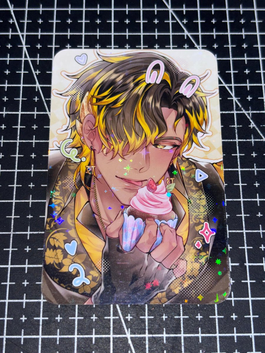 Bubblefii_07's tweet photo. #Pandavva Holo Photocard Preview for #CF22 ✨🍰 
*real pic* https://t.co/LgAPq75fYH