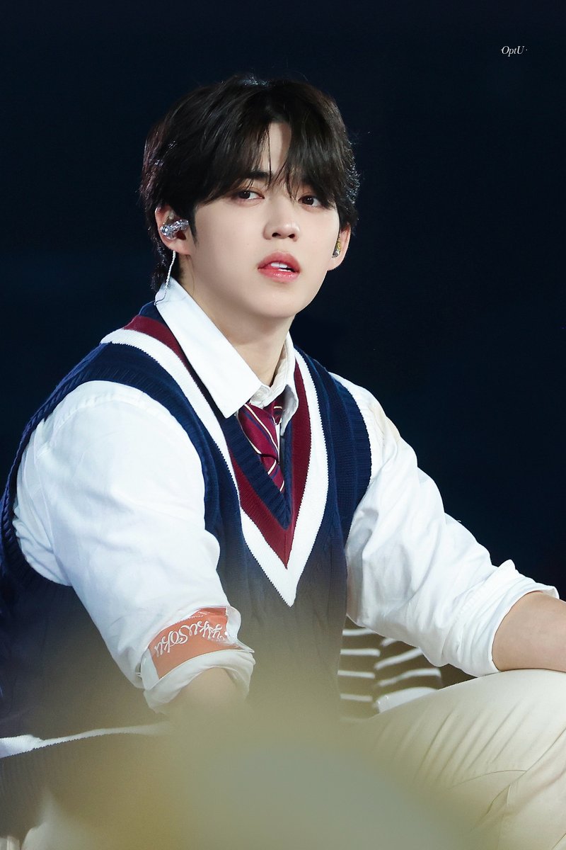 ·OptU·Scoups· tweet media