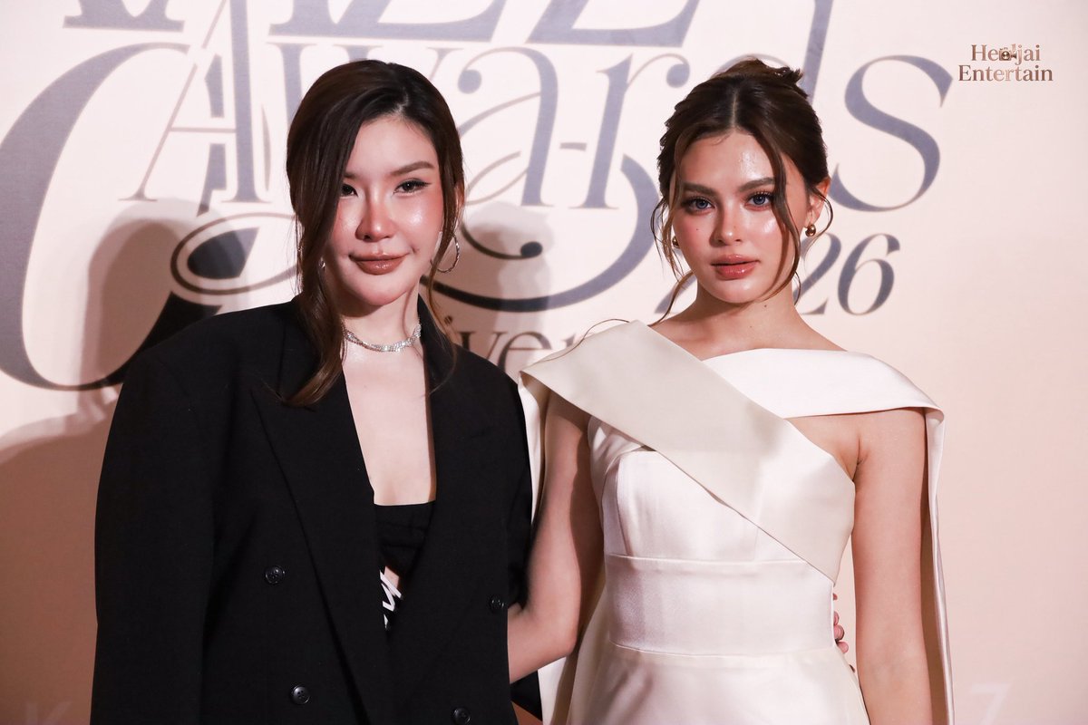 algodon520's tweet photo. My girls 
So adorable 
So cool 

#MarissaLloyd
#Izelands
#IzeZa 
#KAZZAWARDS2026 https://t.co/39kV3pqpSn