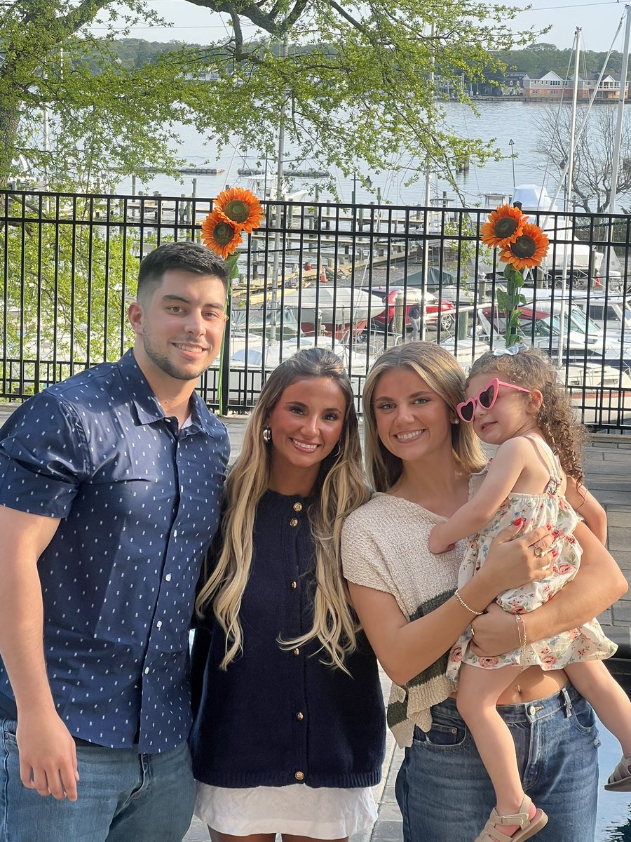 LindaAFarrell's tweet photo. Shout out to not only Connor for graduating college today but our niece Marisa from RU! They have grown up side by side&amp; are still like brother &amp;sister!Can’t ask for more!Marisa u glow from the inside out ! Love u!❤️@lmowadiajr @ConnorFarr44 @TGFarrellSr https://t.co/pFQbe82w6W