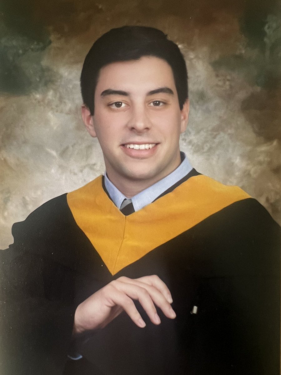 LindaAFarrell's tweet photo. Shout out to not only Connor for graduating college today but our niece Marisa from RU! They have grown up side by side&amp; are still like brother &amp;sister!Can’t ask for more!Marisa u glow from the inside out ! Love u!❤️@lmowadiajr @ConnorFarr44 @TGFarrellSr https://t.co/pFQbe82w6W
