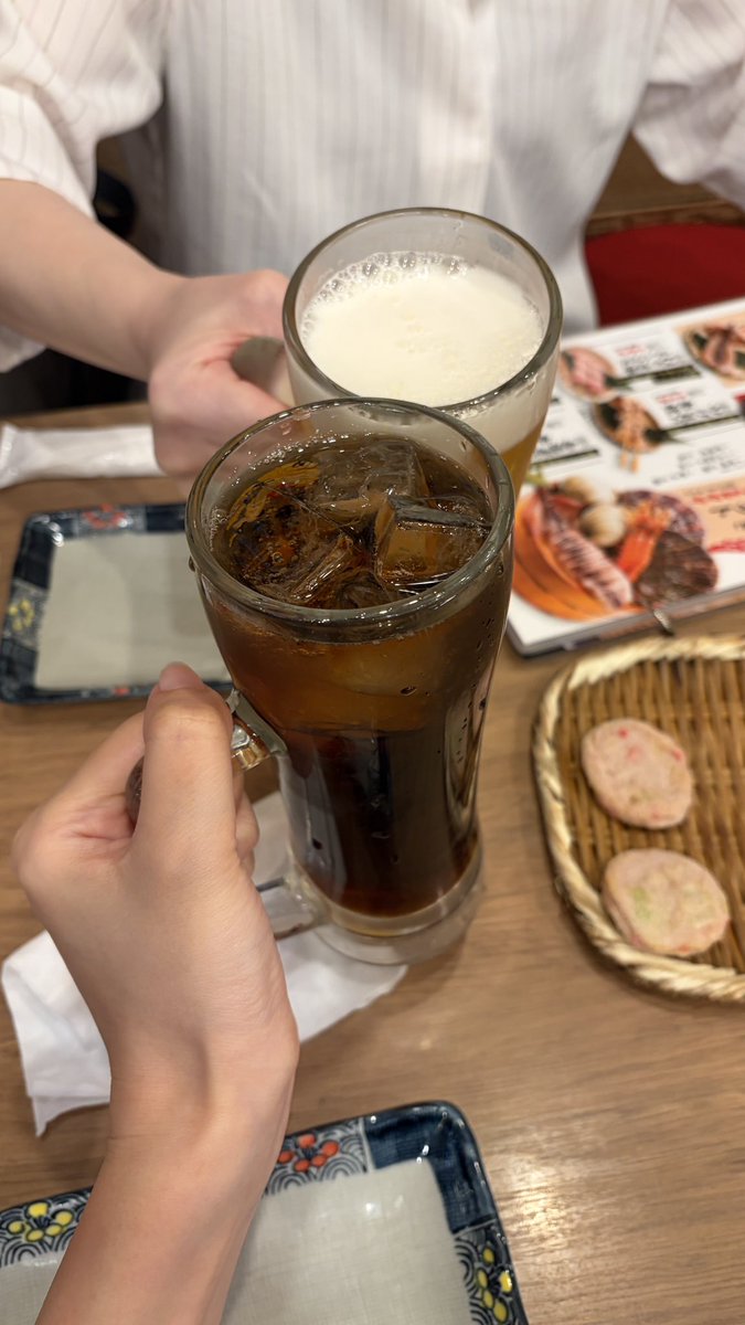 D_zzZ__'s tweet photo. 浮上したらそっこー会うことになった
サイコー https://t.co/JmjACRa61e