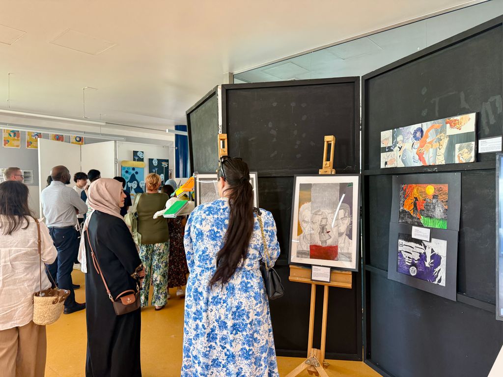 ABISOman's tweet photo. A great morning at ABIS! Our Parent Coffee Morning combined with the Grade 11 DP Art Exhibition, with students confidently sharing their work. Wonderful to see creativity and community come together. #ABIS #DPArt #IBContinuum https://t.co/VzfwVelccS