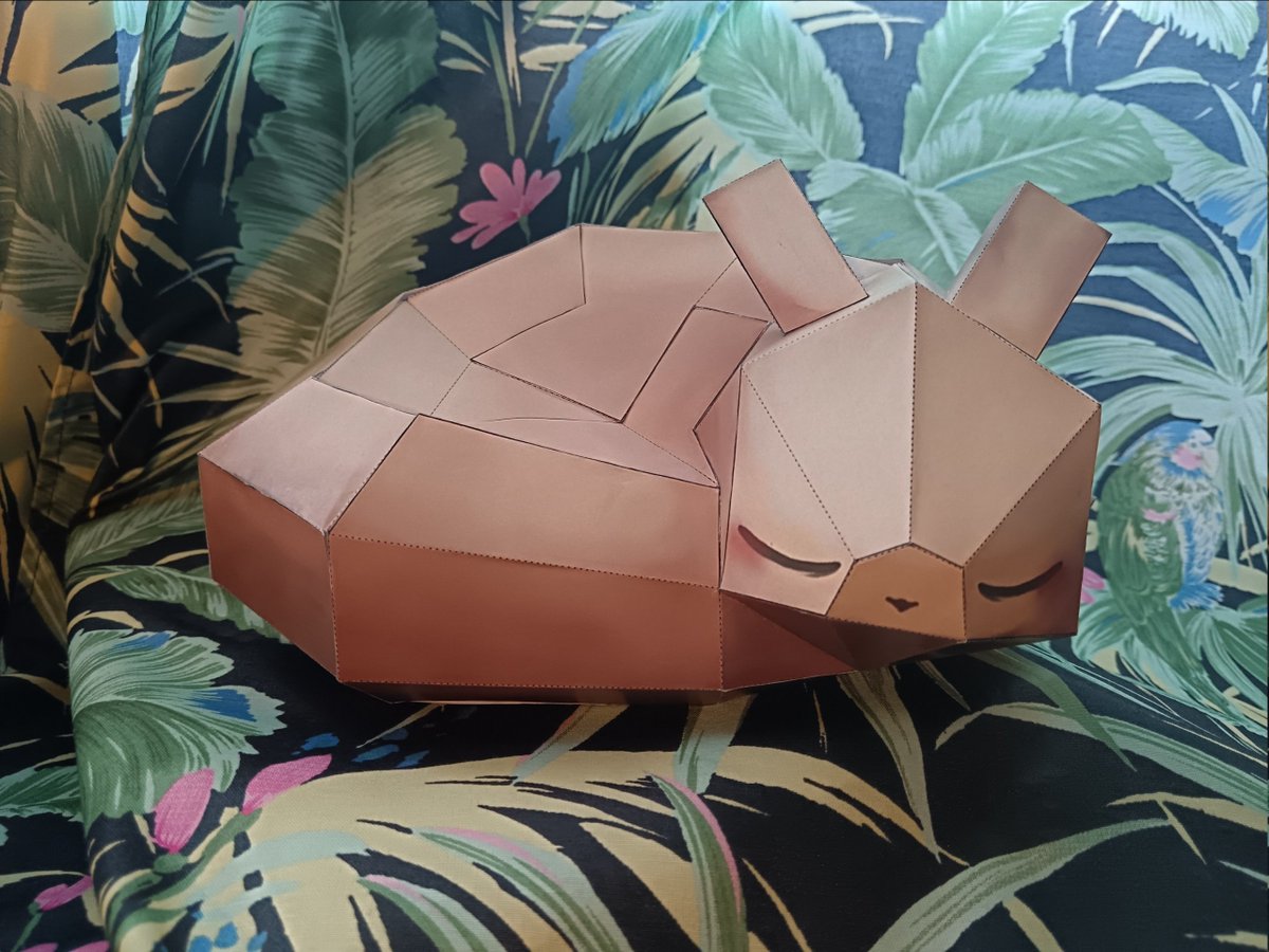 LangoPrawn's tweet photo. I also made it a paper model https://t.co/8PpoA3u6OC