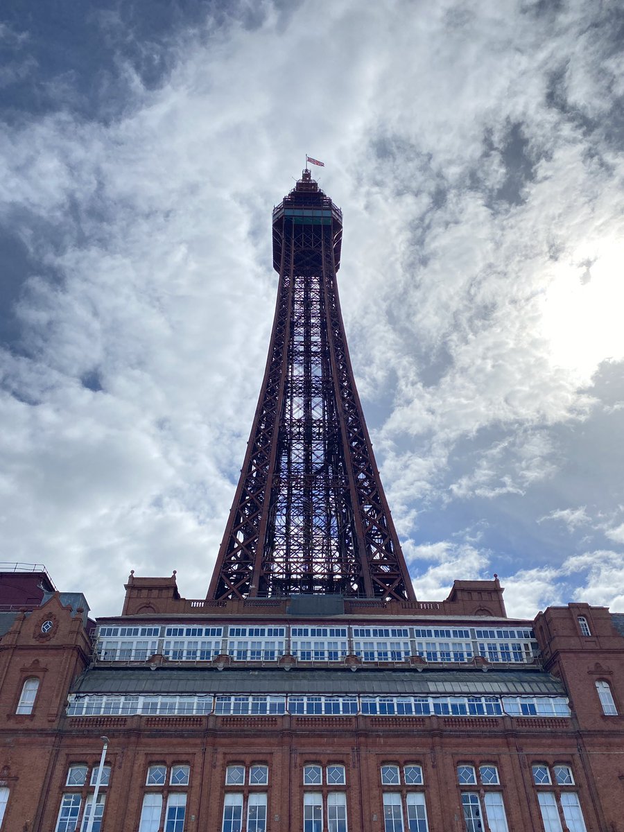 FCATrust's tweet photo. We are here this morning co-hosting the Edge Foundation Deeper Learning Conference at @TheBplTower !  

The Pioneering Compass Curriculum. https://t.co/fUa6dWoey0