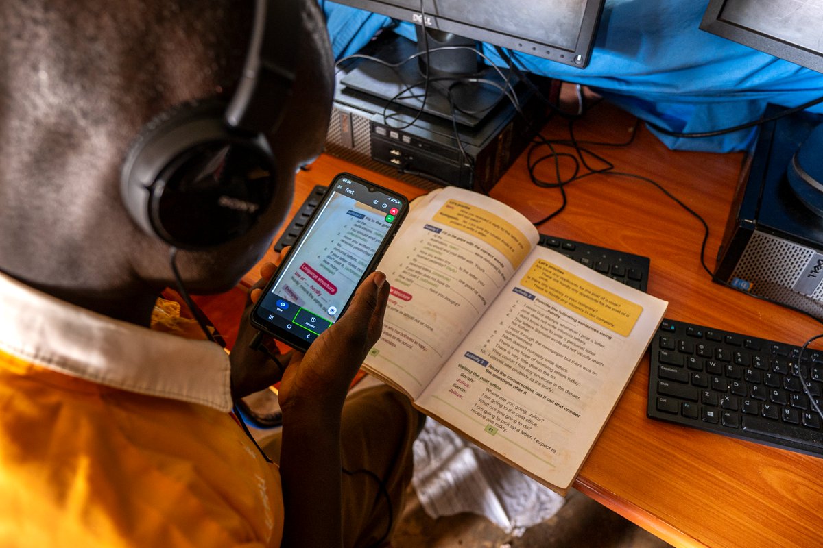FutureLabAfrica's tweet photo. What started as an act of kindness, has grown into a powerful assistive technology transforming inclusive learning in Uganda.

Through #WomeninTechUg, @SNakajje's #BlindAssistant tech is now supporting 1,000+ learners &amp; teachers across six schools.

Read👉 https://t.co/hQYMKWASa9 https://t.co/lLRMp6SuEt