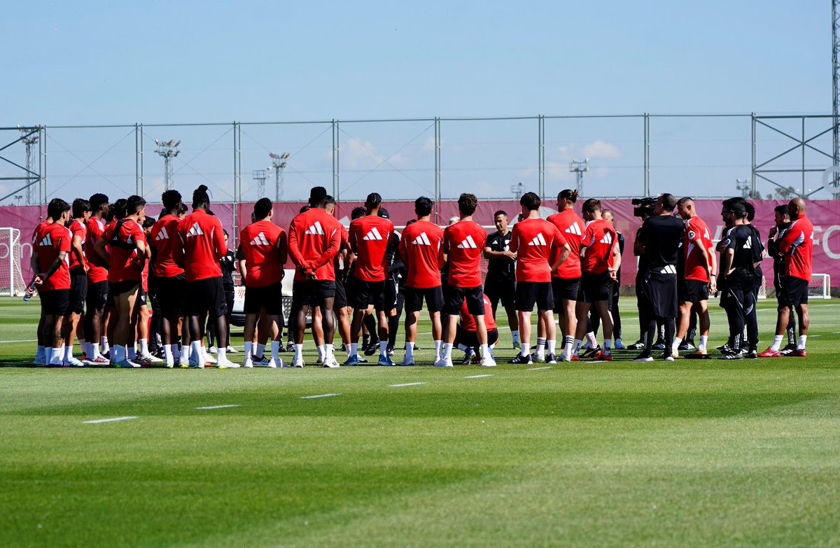 Sevilla Fútbol Club tweet media