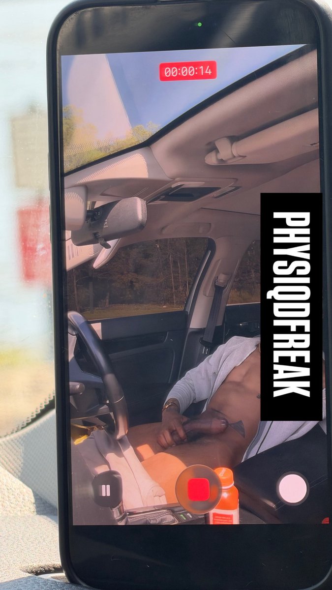 Physiqfreak tweet media