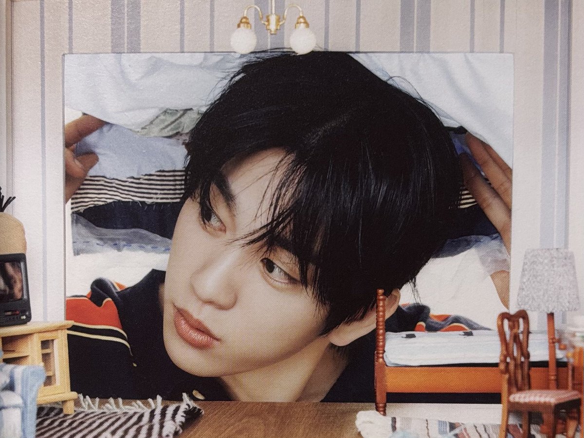 영 tweet media