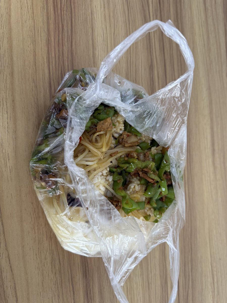 睡莲 tweet media