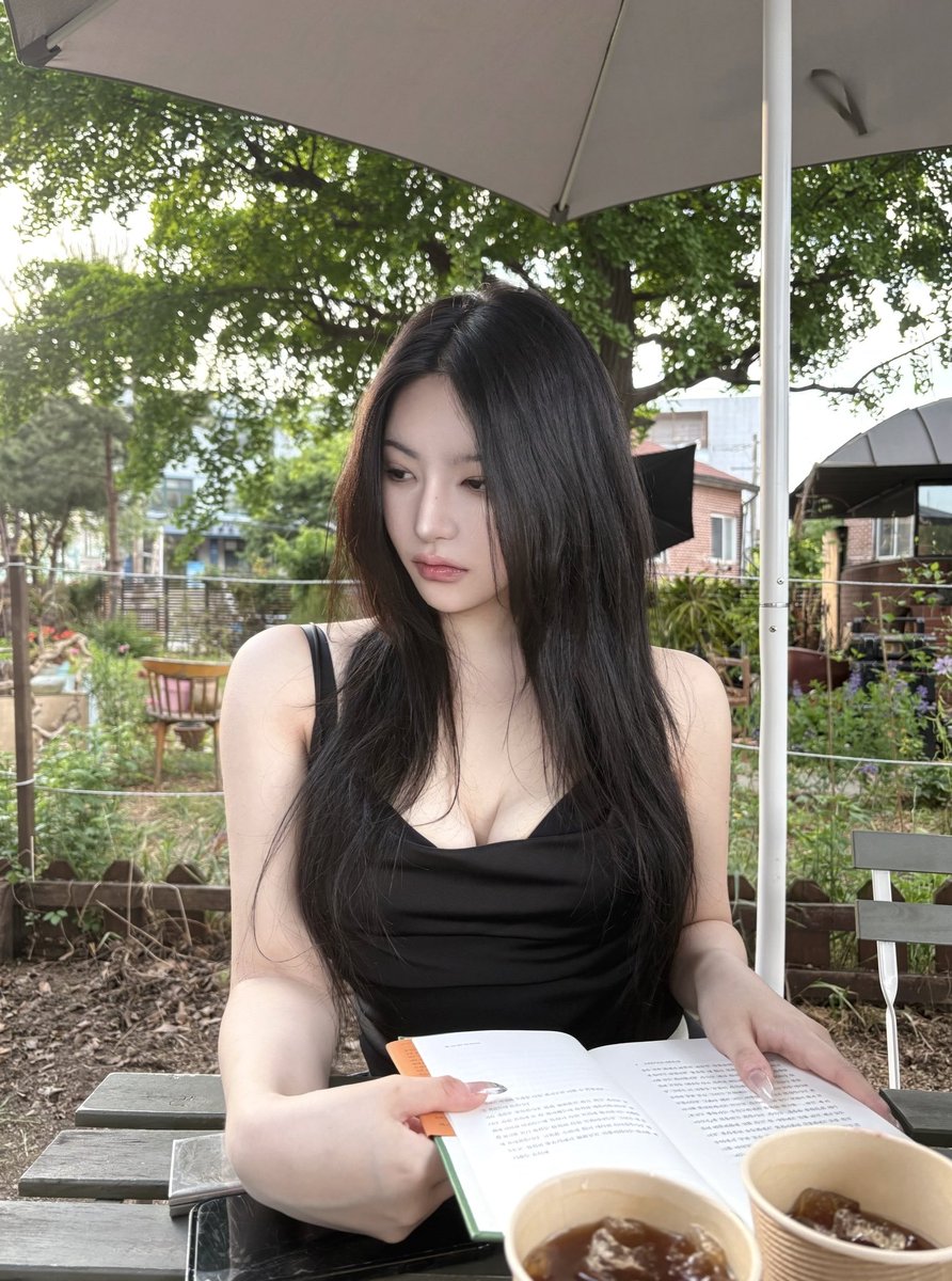 사 tweet media