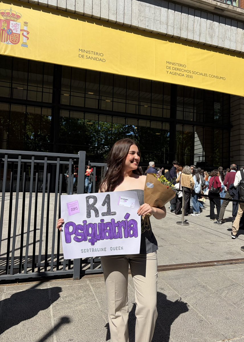 alejandra tweet media