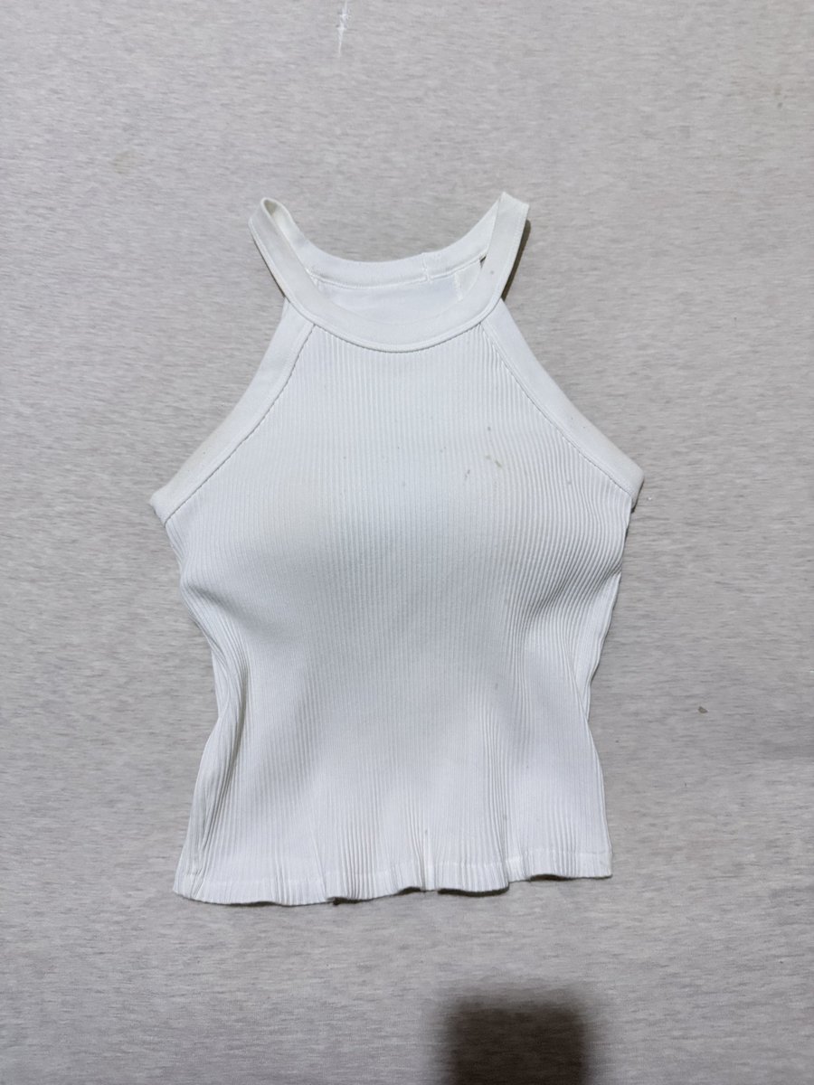 GoodLuck48867's tweet photo. 90฿
ของuniqlo ตัวนี้เลอะตรงหน้าอก 

ขอคนรับได้ https://t.co/FbsyUDDxZy