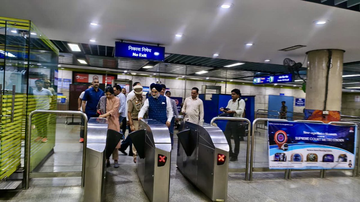 LG Delhi tweet media