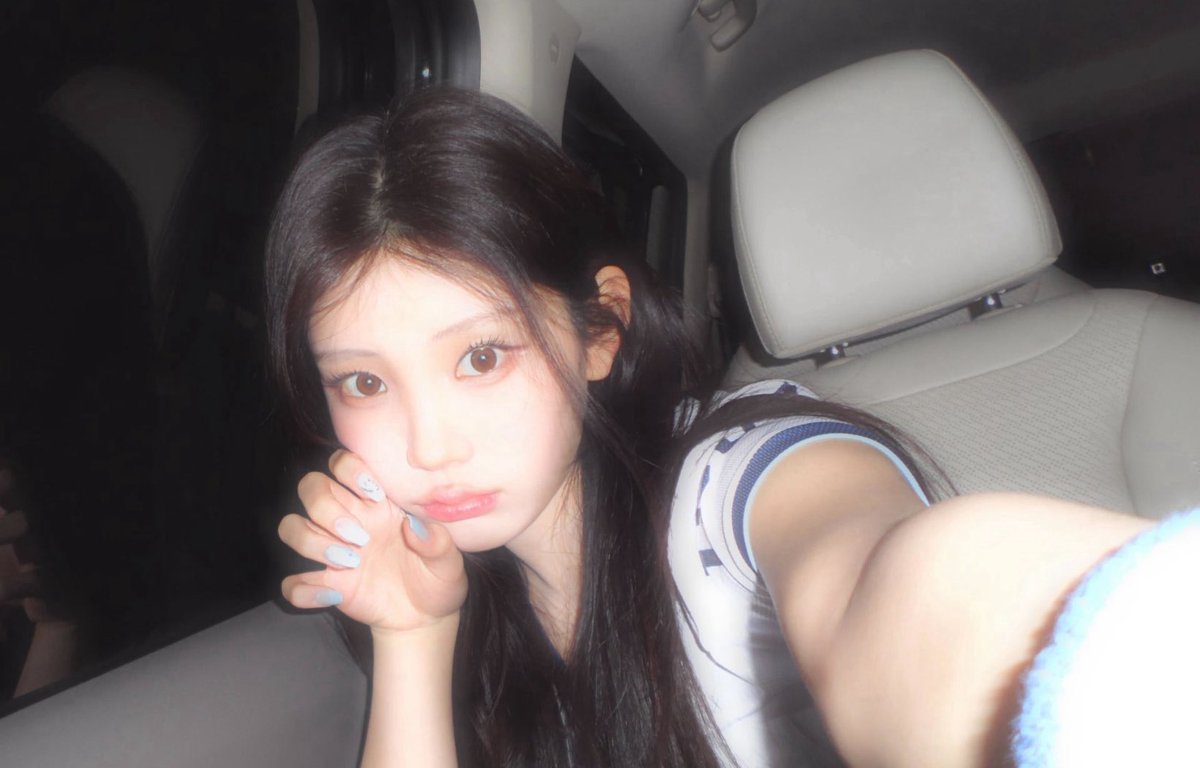 즈즈 tweet media