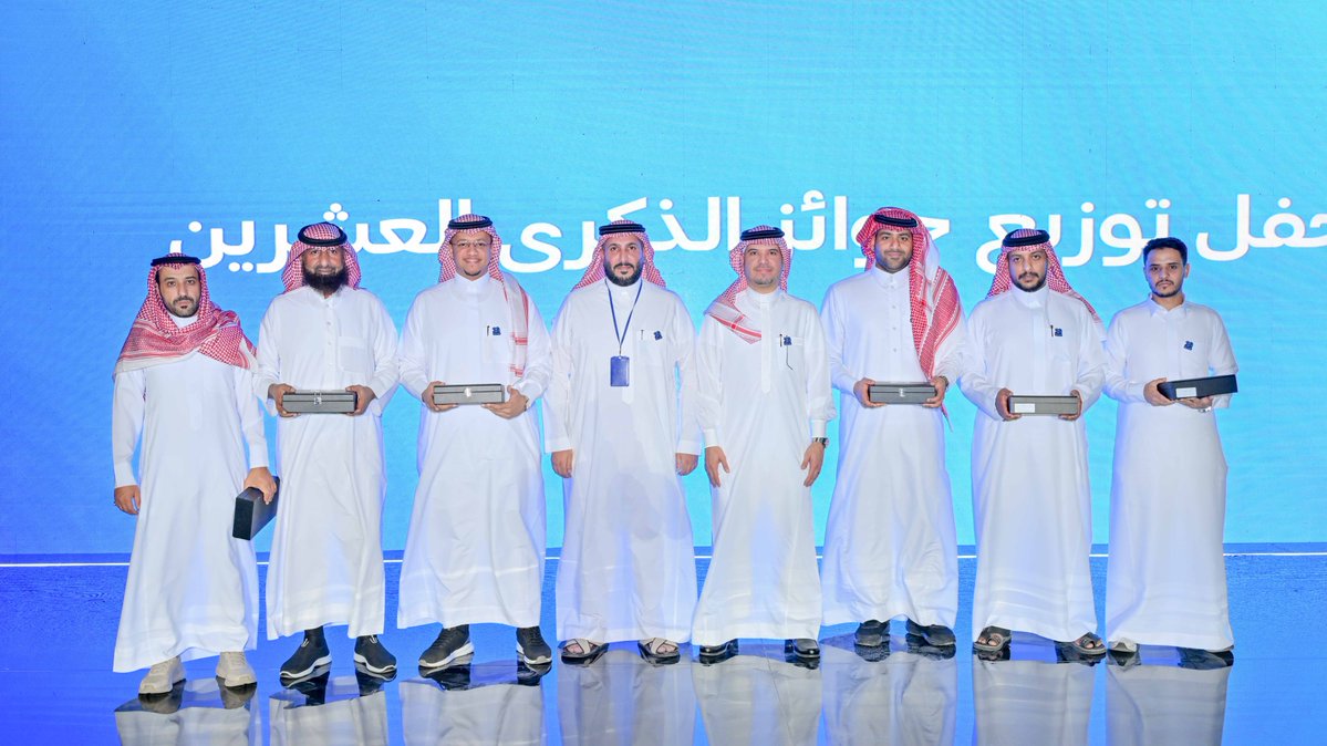 موبايلي tweet media