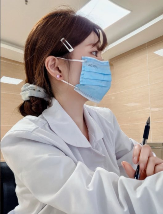 護理師～娜娜 tweet media