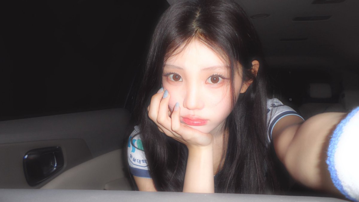 wonhee_dm's tweet photo. 260514 🐹💬

#아일릿 #ILLIT #원희 #WONHEE https://t.co/E3NbDa56bp