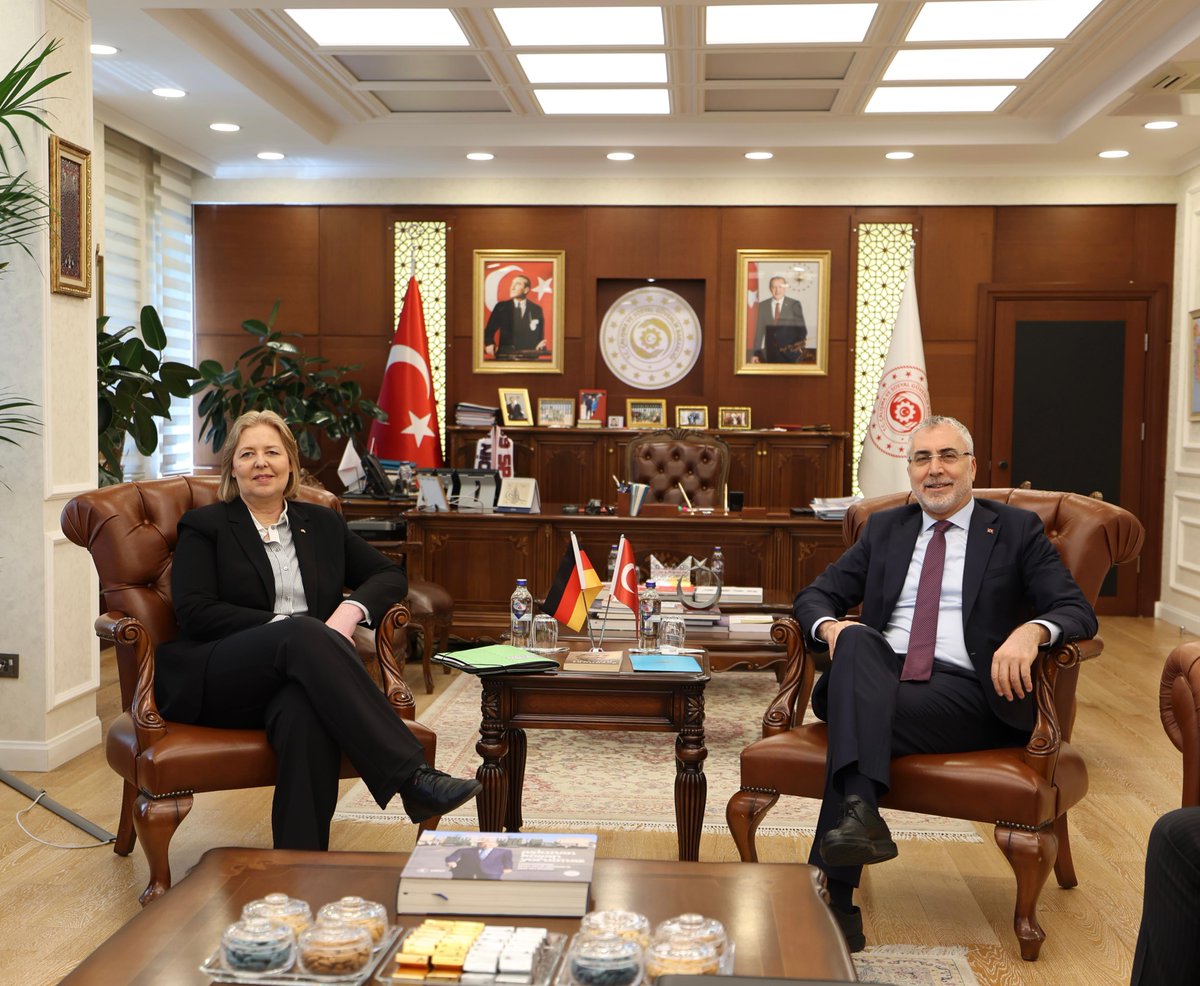 Prof. Dr. Vedat Işıkhan tweet media