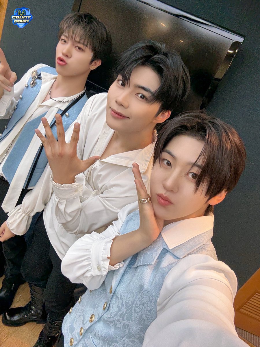 M COUNTDOWN tweet media