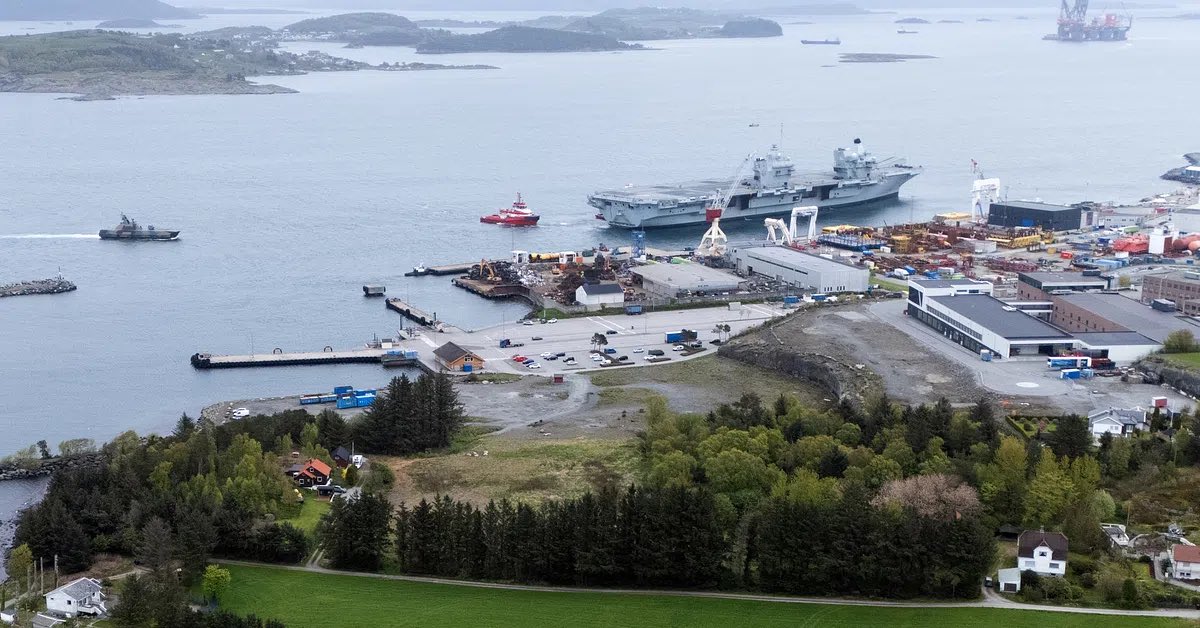 UK Forces Tracker tweet media