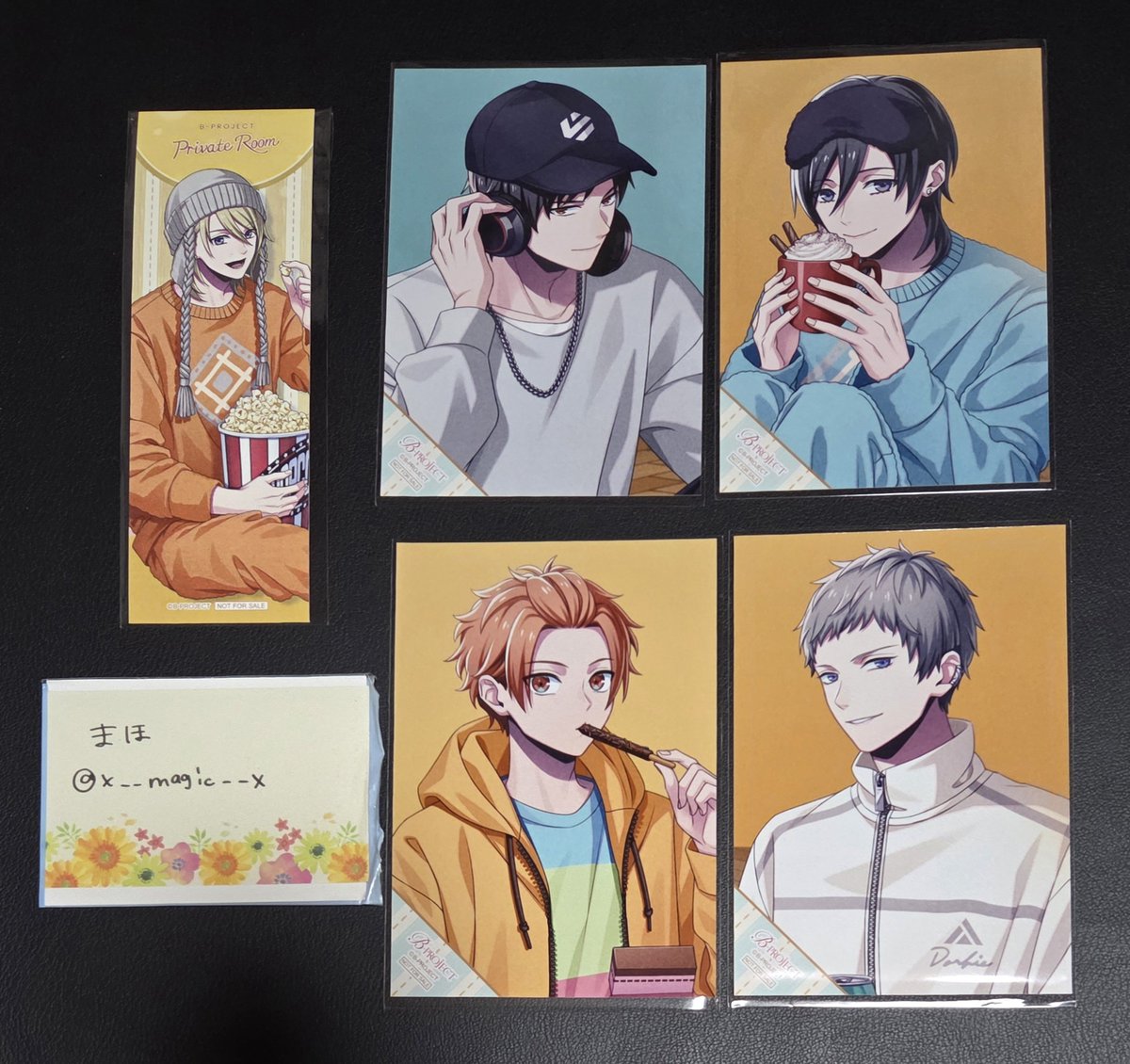 x__magic__x's tweet photo. 【交換】Bプロ  B-PROJECT ポプア Private Room 特典 ブロマイド エポス 特典

譲》ブロマイド:金城 唯月 不動 殿　
　　エポス:遙日
求》増長

郵送でのお取引
現在、エポス優先で探しております。
エポス↔ブロマイドの交換も可能です。
検索からもお気軽にお声かけください。 https://t.co/H0mh26gZKv