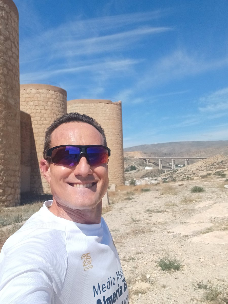 jmmpuert's tweet photo. 🏃‍♂️¿Un paseo entre pin🌲y fortalezas centenarias 🏰 a 10 minutos de la Puerta de Purchena? Lo conocería toda la ciudad ¿no?
#AlmeriaEscondida #PatrimonioEscondido https://t.co/b4b9CLKzZX