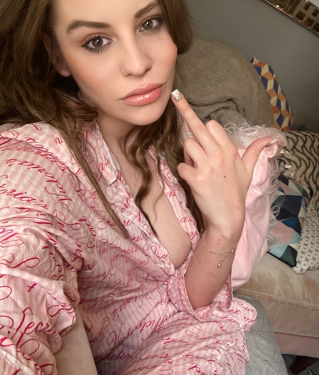 Fund Emma First tweet media