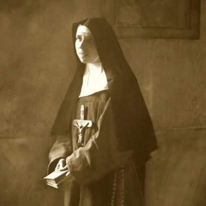 WinckJ69090's tweet photo. “Are you full of flaws?       Look: I would rather have a soul full of flaws, but with a heart that is completely mine, than one that is perfect but has a divided heart.”      

#JESUS        

for Venerable Sister #Consolata Betrone (1903-1946)       

Mystic and Soul Victim https://t.co/seJZzOxqGG