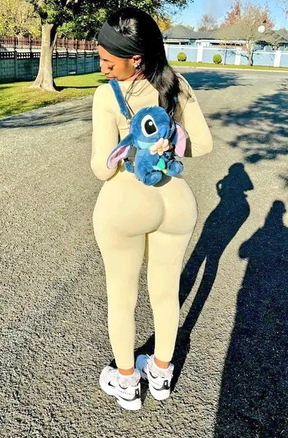 pracy sharon minaj tweet media