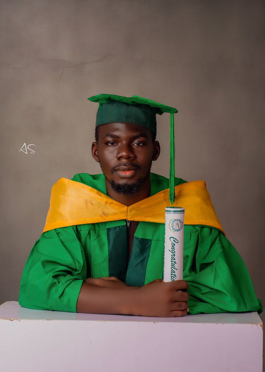 Aremu_Slender's tweet photo. Mubarak’26
Work with me on your next portrait ❤️ https://t.co/cnVPppJfjh