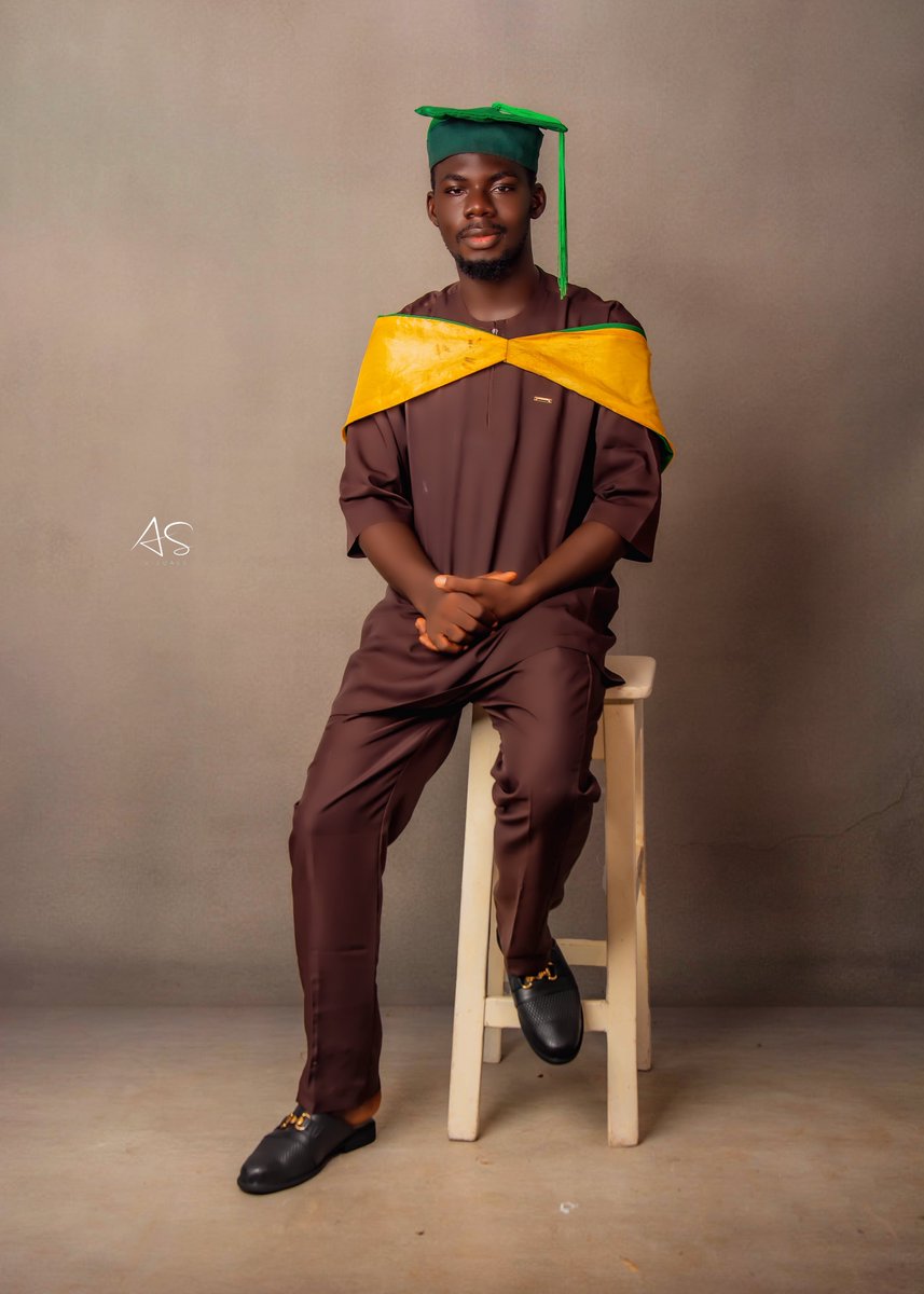 Aremu_Slender's tweet photo. Mubarak’26
Work with me on your next portrait ❤️ https://t.co/cnVPppJfjh