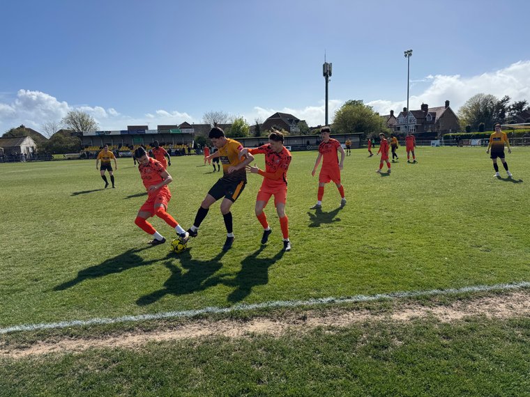Littlehampton TownFC tweet media